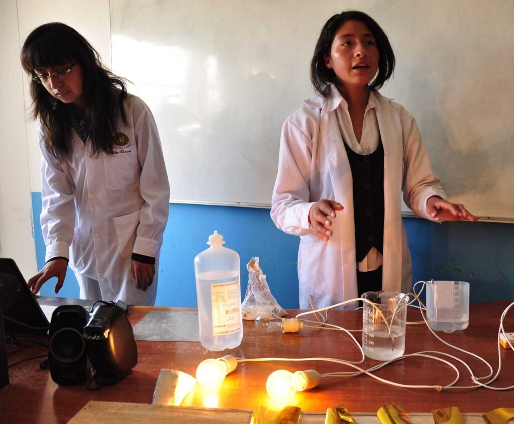 Educacion-Ciencias-Naturales-y-Ambientales-3-e1655528563390-1024x846
